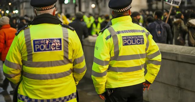 Britská policie zadržela muže, který v Londýně pobodal dva Židy