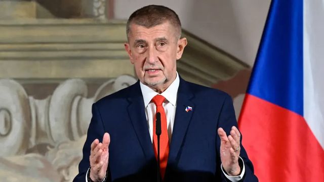 Česko závazek dát dvě procenta HDP na obranu asi nesplní, u Trumpa má ale výhodu, míní Babiš