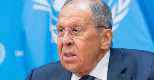 Kde je Lavrov? Ruská média naznačují, že upadl v nemilost, Kreml to odmítá