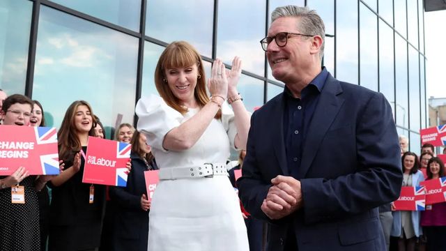 Divisiones internas, regalos polémicos y decisiones impopulares ensombrecen la conferencia anual del Partido Laborista