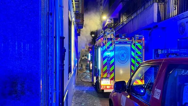 Muere una mujer en el incendio en un piso en Ourense