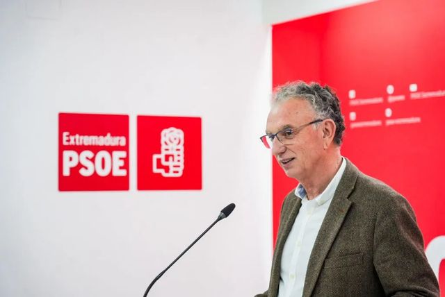 Una edil socialista denuncia al delegado del Gobierno en Extremadura, José Luis Quintana, por acoso laboral y él lo niega