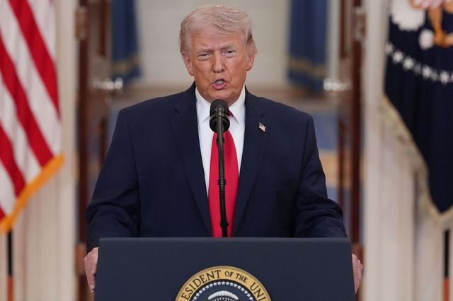 Trump a promis reluarea „atacurilor masive” asupra Iranului dacă acordul nu va fi respectat