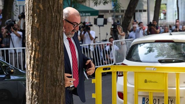 El juez del Supremo fija medidas para el tercer investigado de Acciona por el caso Koldo