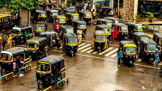 Auto, taxi shortage in Mumbai as drivers face out-of-syllabus Marathi questions