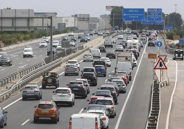 El estado de las carreteras españolas es crítico por el mal estado del asfalto