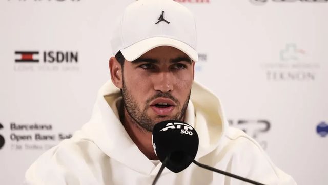 Carlos Alcaraz renuncia a Roland Garros