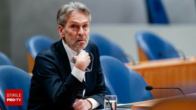 Vizita importantă a premierilor la Baza Aeriană 71 în Cluj