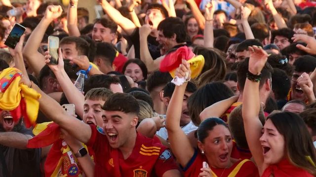 Barcelona pondrá finalmente una pantalla gigante para ver a España en la final de la Eurocopa