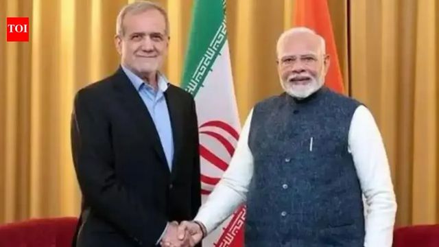 PM Modi Speaks To Iran President, Calls For Freedom Of Navigation