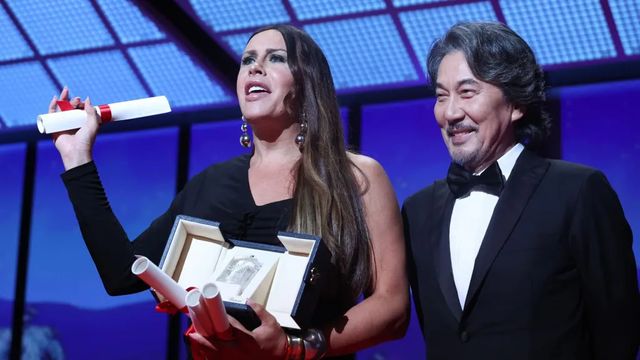 La española Karla Sofía Gascón, primera mujer trans en ganar el premio a Mejor Actriz en Cannes