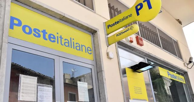 Ok alla privatizzazione di Poste, lo Stato resta sopra 50%