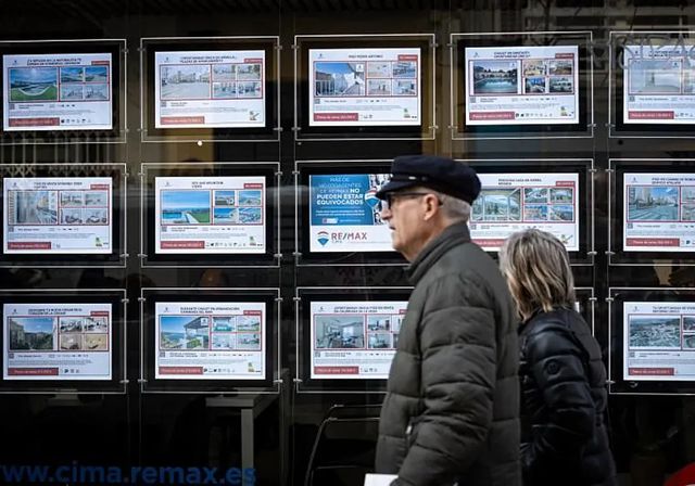 El Banco de España enfría los límites a las hipotecas porque «no hay urgencia en el mercado»