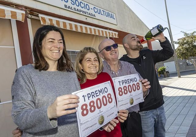 Qué hacer si te toca un premio de la Lotería de Navidad