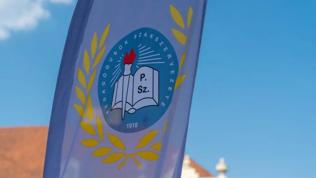 150 ezer forint bérkiegészítést kapnak a pedagógusok – két nappal a választás előtt