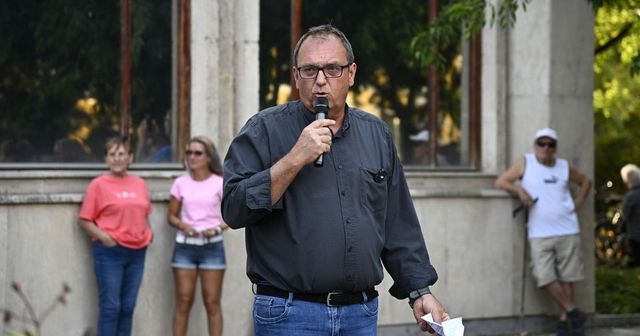 Vesztegetéssel gyanúsítják Mezei Zsoltot, Dunaújváros DK-s alpolgármesterét