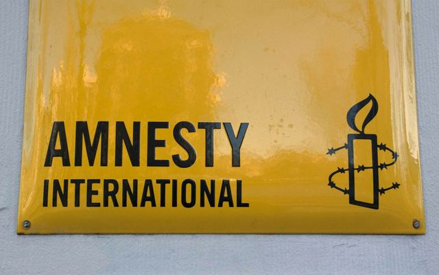 Amnesty International atrage atenția că statele occidentale aplică ″duble standarde″ în privința drepturilor omului