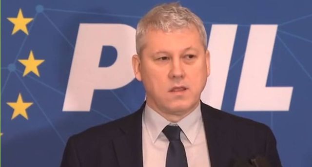 Cătălin Predoiu despre asocierea între politicieni și oameni înarmați