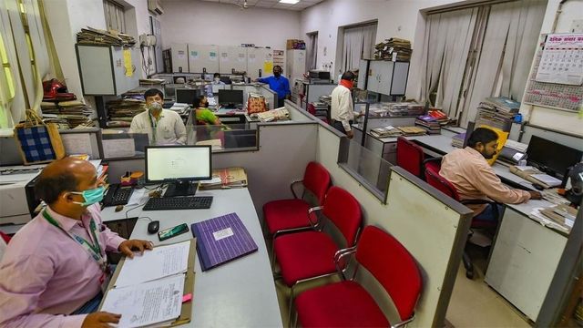 Meeting with central trade unions on Labour Codes on November 27