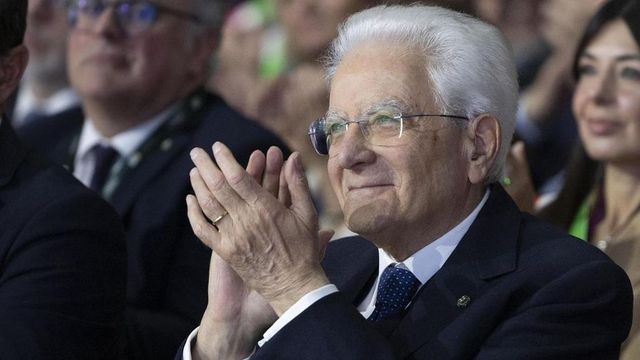 Mattarella, adoperarsi perchè la gente torni a votare