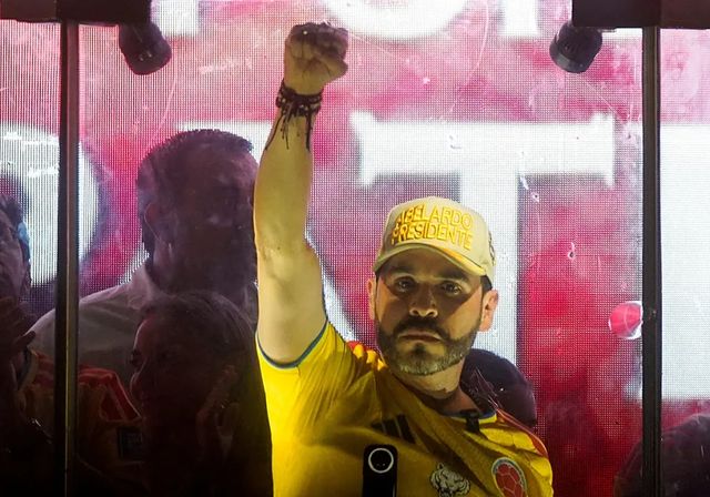 Una jueza obliga al candidato 'ultra' a la presidencia de Colombia a disculparse por sus comentarios sexistas