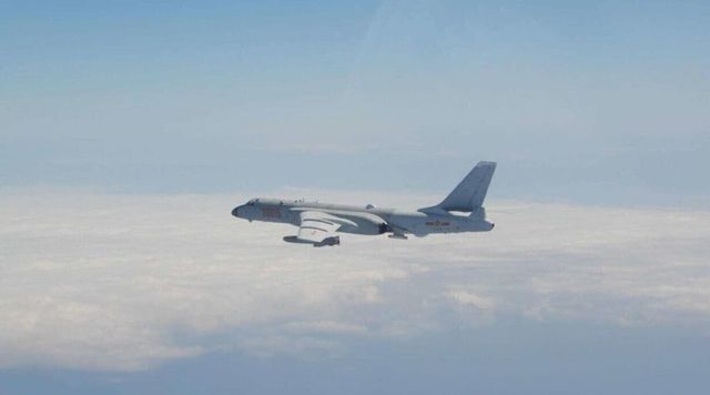 Taiwan, maxi incursione di 37 aerei militari cinesi
