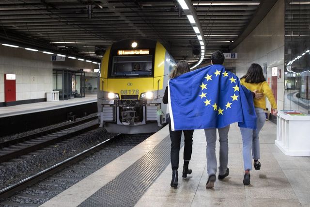 Din 10 aprilie intră în vigoare noi reguli de intrare în Uniunea Europeană