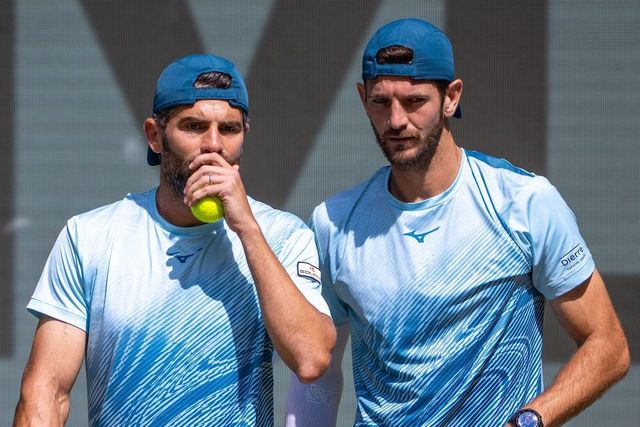 Bolelli e Vavassori vincono la finale del doppio a Halle