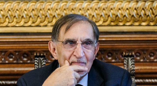 La Russa: 'Meglio che Garofani lasci il suo incarico'. Poi frena: 'Non ho chiesto le dimissioni'