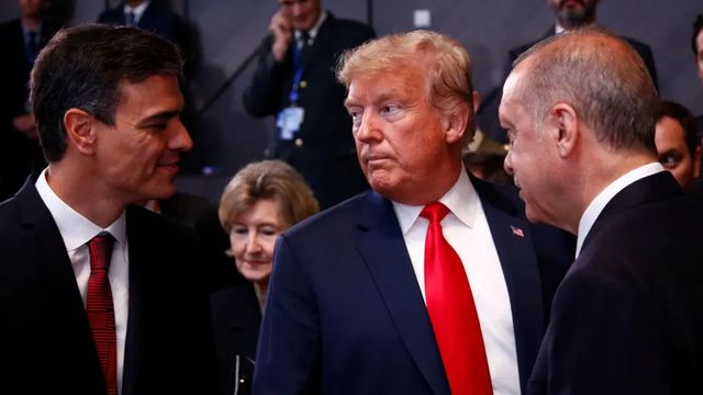 Trump confunde a España con un miembro de los BRICS y amenaza con aranceles del 100%