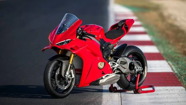 Estilo, sofisticación y rendimiento: Todo sobre la primera Ducati Panigale V4 S 2025