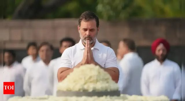 Congress pays tribute to Rajiv Gandhi on 81st birth anniv