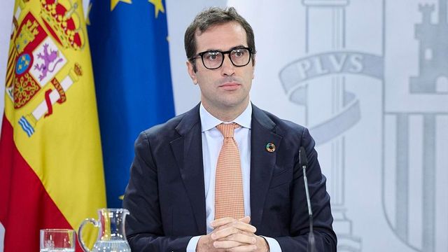 España veta el paso por Rota y Morón de armamento de Estados Unidos para Israel