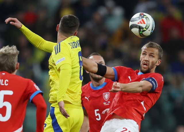 Česko vedlo gólem Červa, Ukrajina vyrovnala z penalty