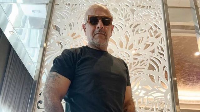 Vishal Dadlani calls out 'basic-to-bad' singer performing in front of large crowd, Reddit wonders if it's THIS singer at Coldplay Concert