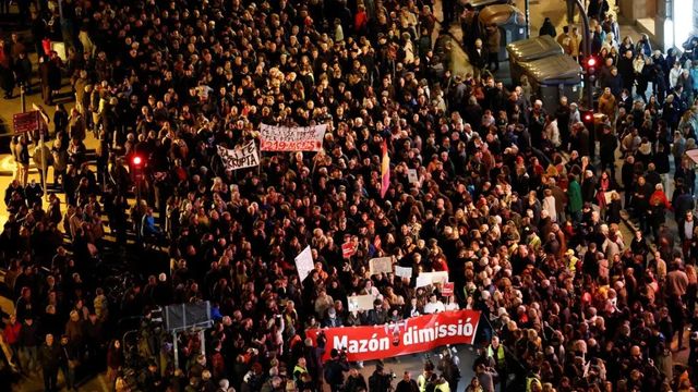 Mazón se enfrenta a la quinta manifestación que exigirá su dimisión por la dana