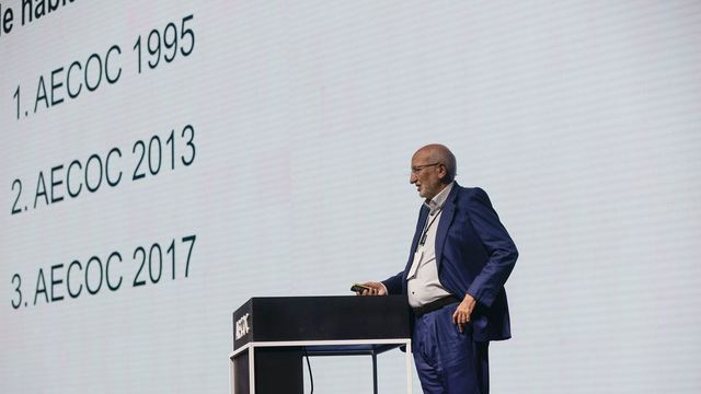 Juan Roig anima a los empresarios a sentirse orgullosos de su labor: «Os pido que salgamos del armario»