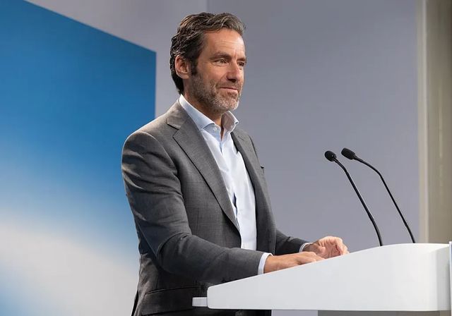 El PP censura que Sánchez quiera invitar a Zapatero a hacer campaña y le acusa de «normalizar la corrupción»