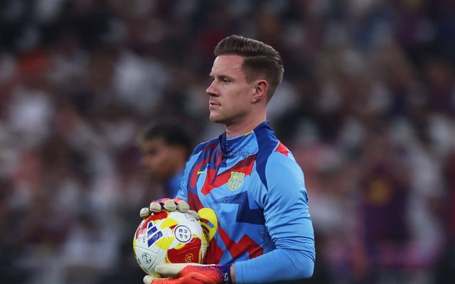 Тер Стеген изля душата си на сбогуване с Барселона