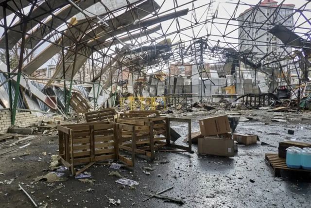 Un atac rusesc cu drone a lovit din nou Harkovul și a rănit 36 de persoane