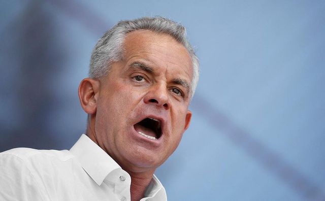 Прокуроры предъявили обвинения Владу Плахотнюку по четырем уголовным делам
