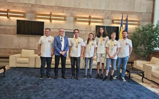 România, locul I la Olimpiada de Informatică, faza pe Europa Centrală