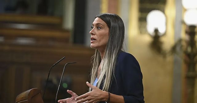 Junts hace encallar la legislatura con dos golpes al Gobierno y a Illa