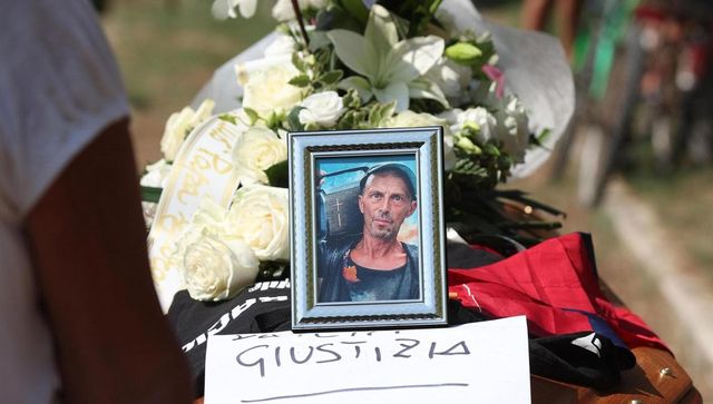 Picchiato a morte a Cervia, fermati quattro giovani tra i 19 e 23 anni