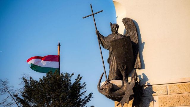 Szünetel az ügyfélfogadás szerdán a rendőrkapitányságok