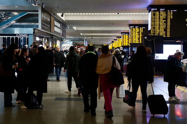 Disagi treni, pool antiterrorismo Roma indaga su presunti sabotaggi