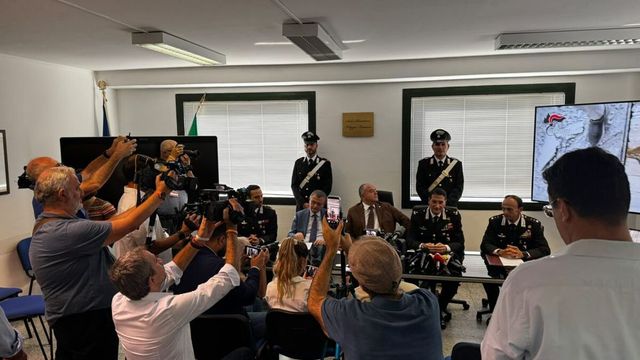 Blitz anticlan dei carabinieri a Caivano, 34 arresti