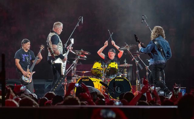 Restricții și controale stricte la concertul Metallica de pe Arena Națională. Anunțul Jandarmeriei