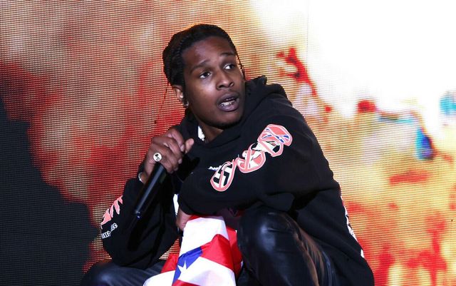 Rapperul A$AP Rocky, iubitul Rihannei, va fi judecat pentru că și-a împușcat un fost prieten