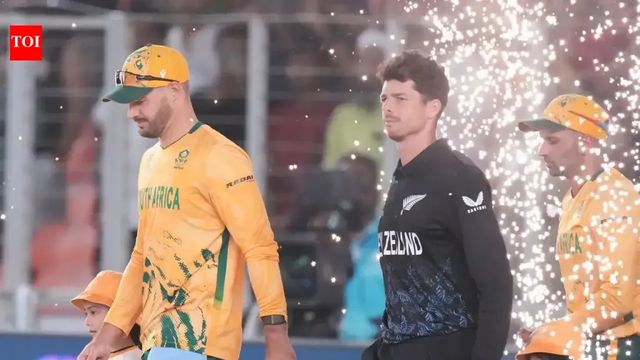 Matt Henry doubtful for semi-final vs South Africa, hints Mitchell Santner